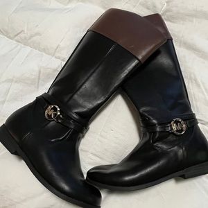 Girls Michael Kors boots size 2 EUC